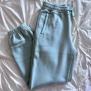 Abercrombie & Fitch Women's Essential Sunday Sweatpants Size Small LIKE NEW